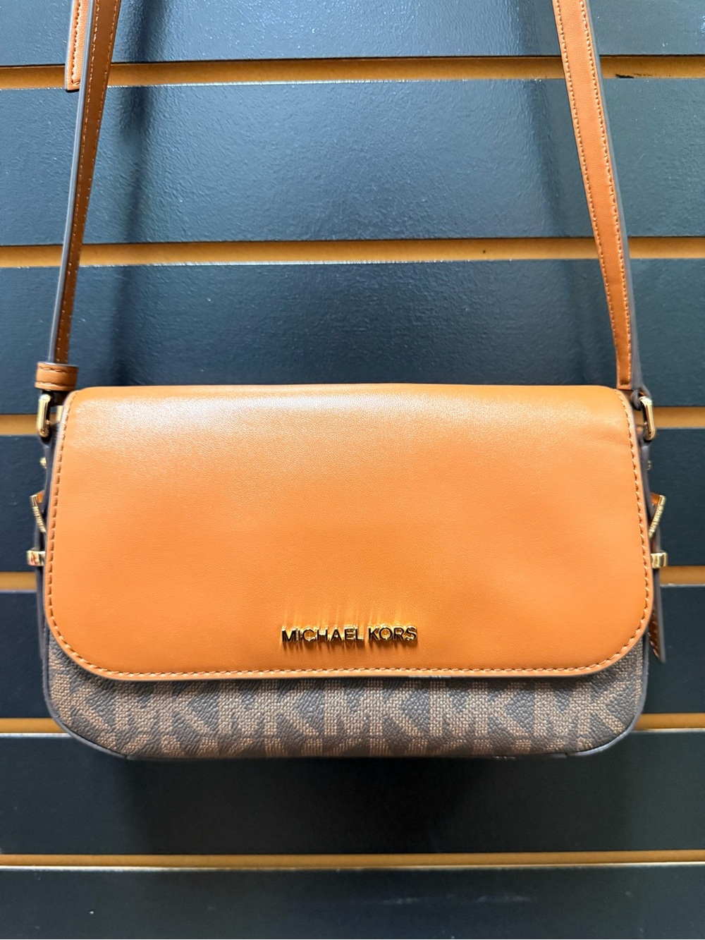 Michael Kors Bedford Legacy Large Flap Crossbody Signature Brown Tan NWOT